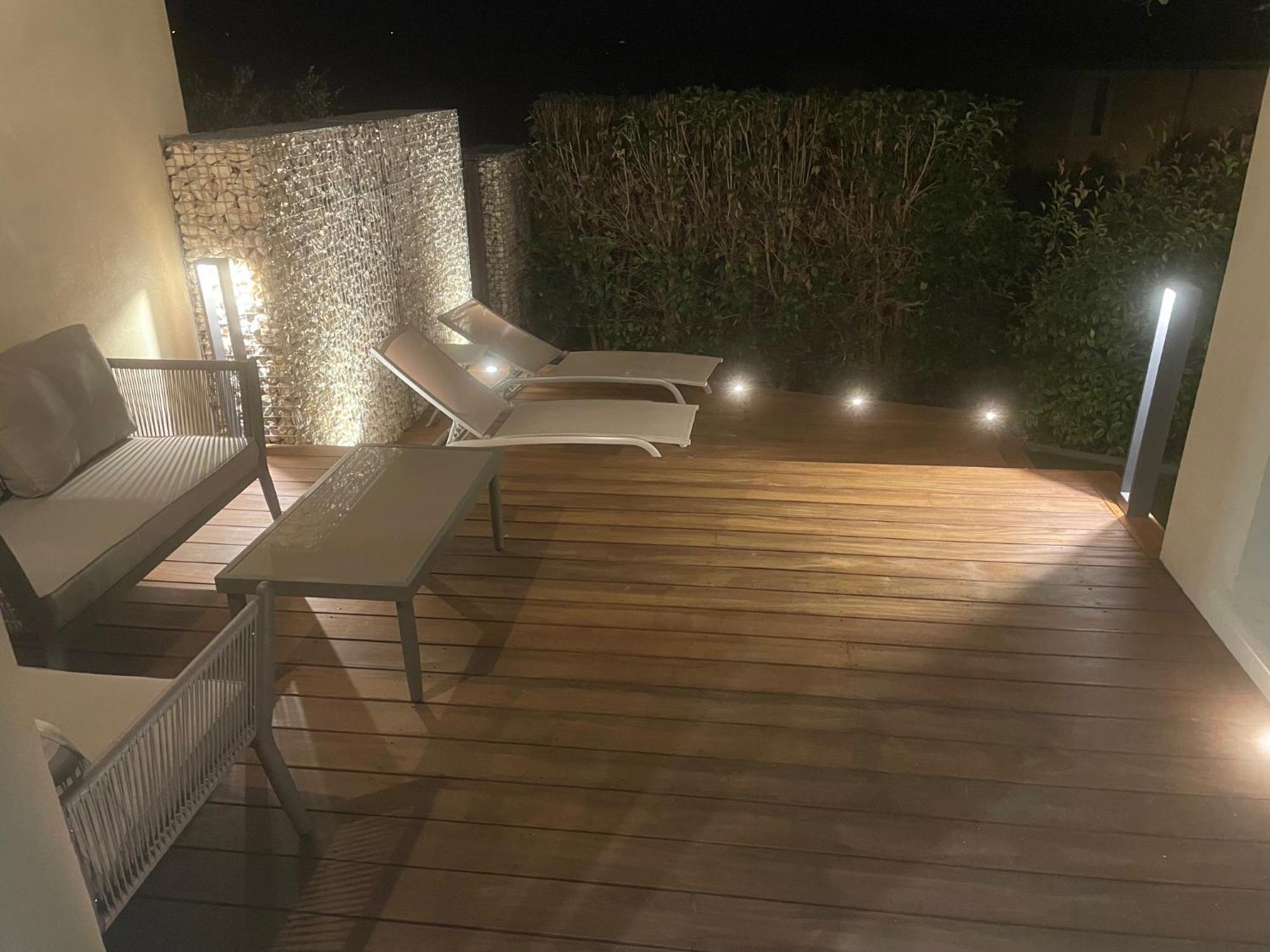 Logement Avec Jacuzzi ฌูกา ภายนอก รูปภาพ